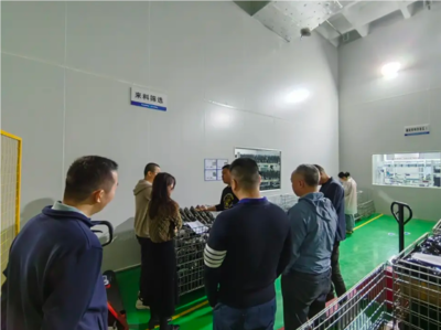 橙柚青攜手客戶共探雨翔再制造工廠，深化技術(shù)進出口合作共謀發(fā)展